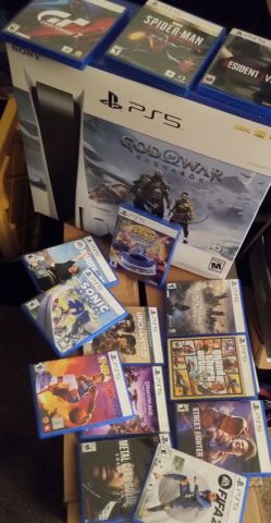 PlayStation 5 Disc God of War Ragnarök Bundle (SEALED/NEW)