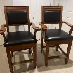 Mohoganny Pool Table Spectator chairs that Are Like New And Originally $500 Each.