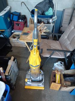Dyson upright root cyclone