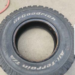 1tire only BFGoodrich All-Terrain T/A 30 X 9.50 R 15LT Tire