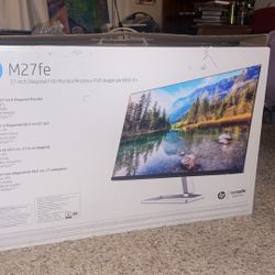 HP Computer Monitor 