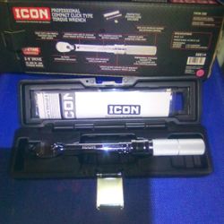 Professional Compact Click Type Torque Wrench 