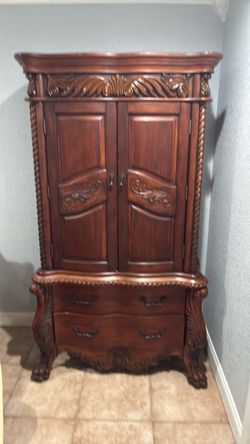 Armoire