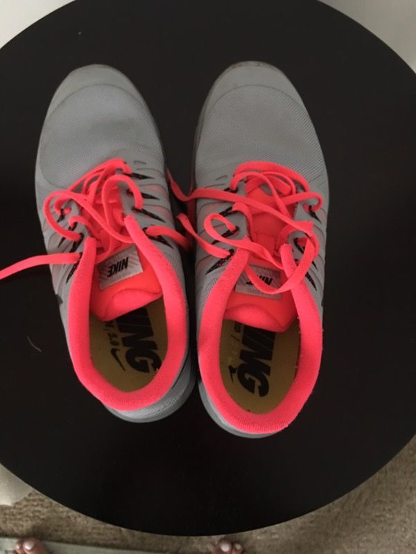Nike size 8.5