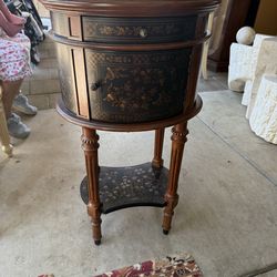 Italian style side table