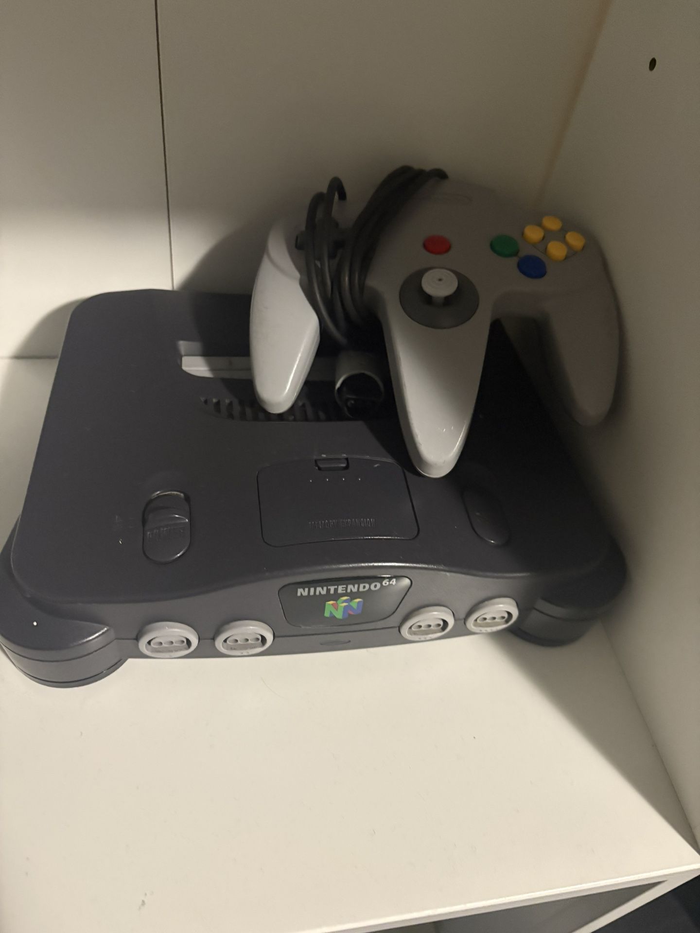 Nintendo N64 Console With Controller