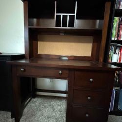 Wood Writers Desk With Removable Hutch