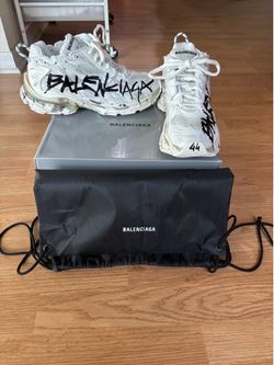 Balenciaga runners