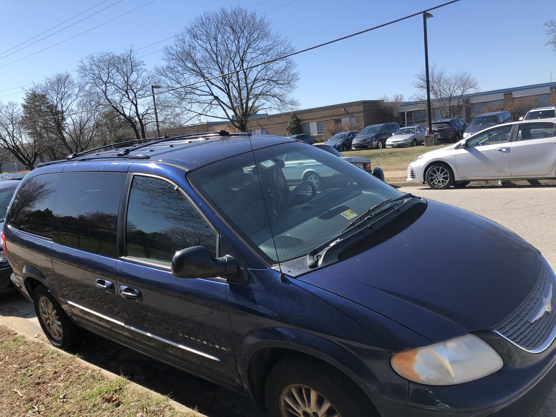 2001 Chrysler Town & Country