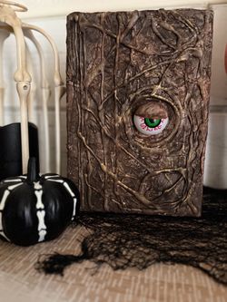 Hocus Pocus Spell Book