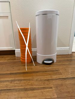Munchkin Diaper Pail