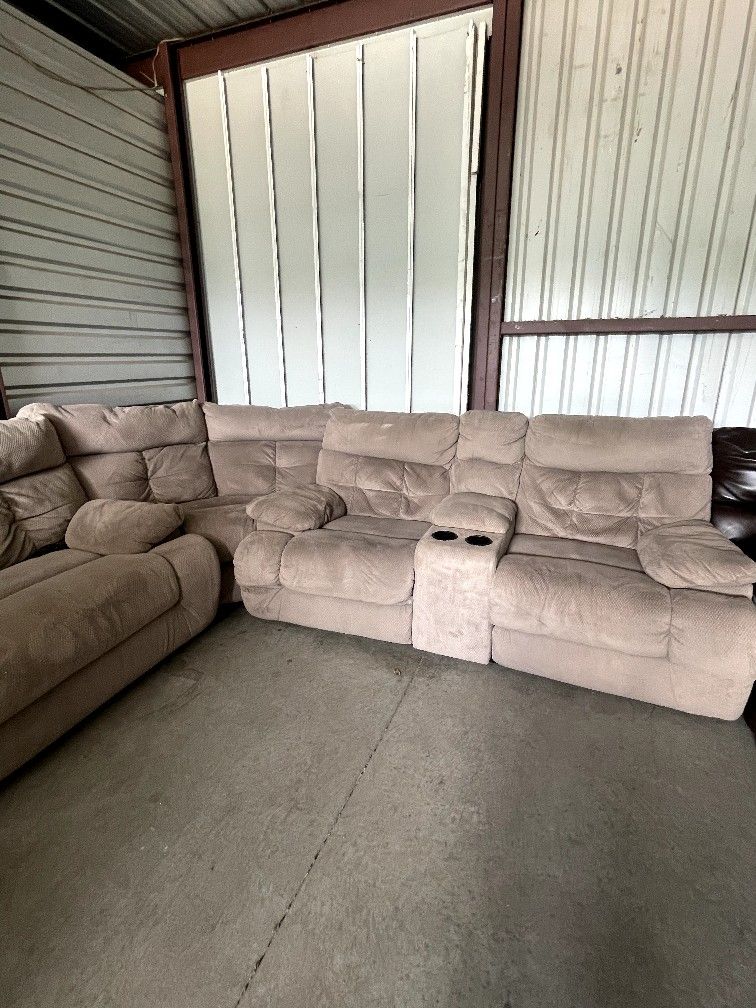 8-10 Person Sectional With Seperate Large Recliner