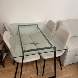 Glass Dinning Table With 4 Chairs 