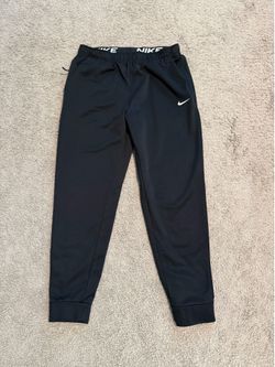 Men’s Nike Therma-Fit Joggers XL