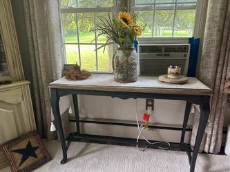 Primitive country sofa or entry table