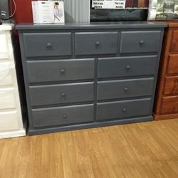 Pinewood Dresser 9 Drawer Grey