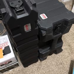 ***2 -Gator Pro Series Molded Audio Rack Case***