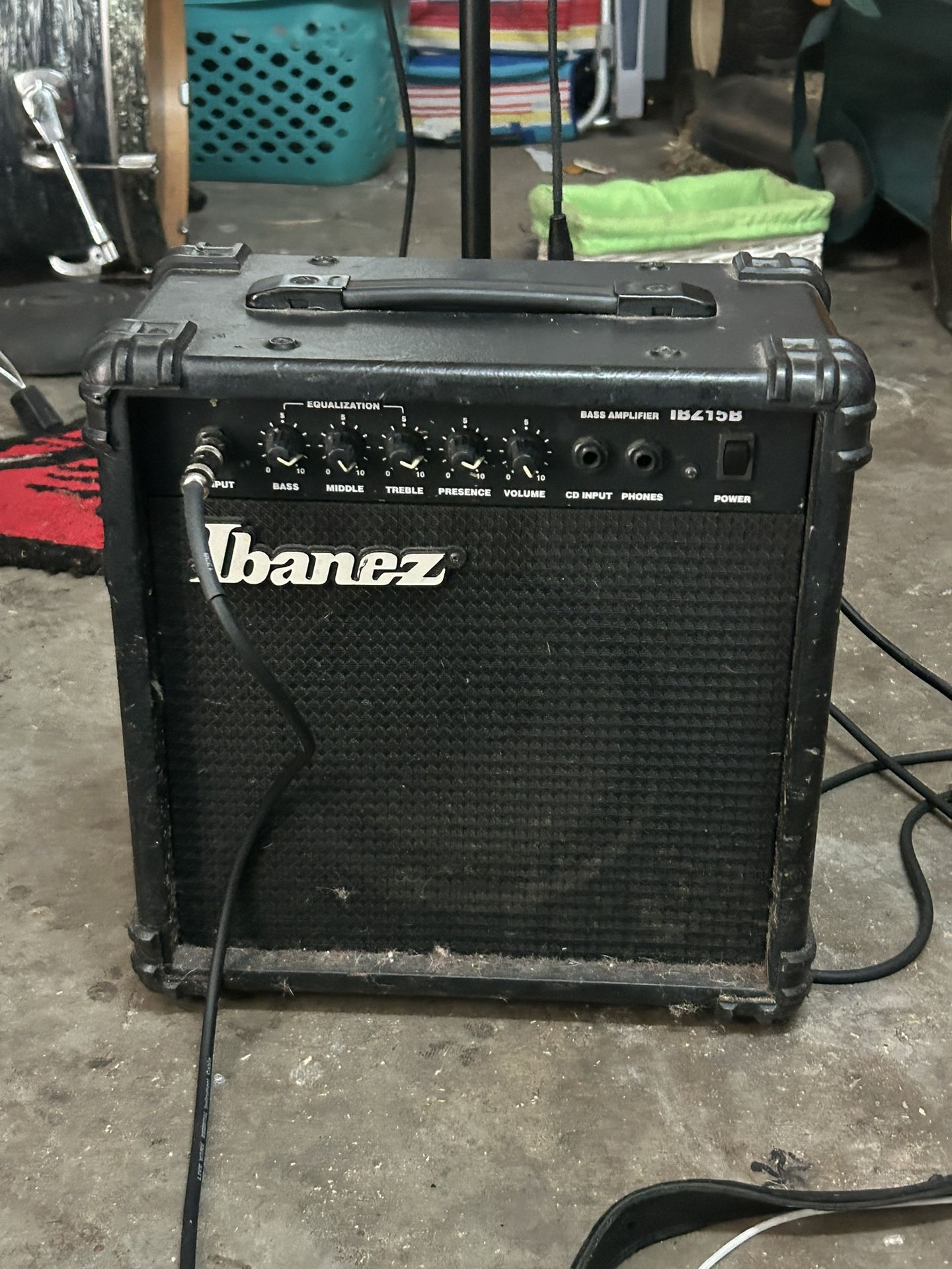 Ibanez IBZ15B bass combo amplifier