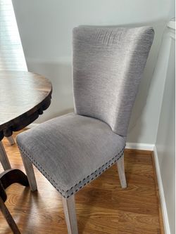 Chairs (set of 2)