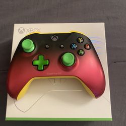 Custom Design Lab Xbox Controller 