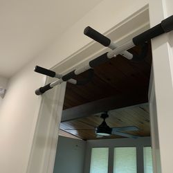 Pull up bar - push up bar