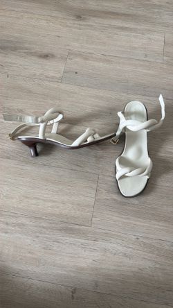 Women’s Short Heel 