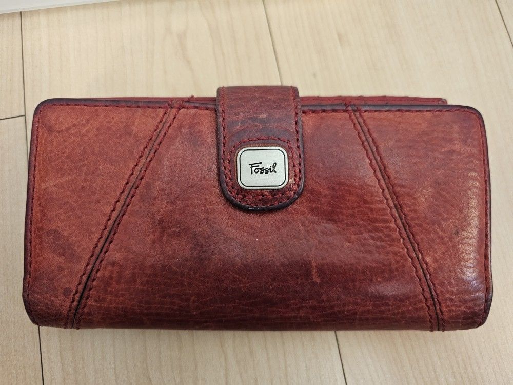 Fossil Wallet