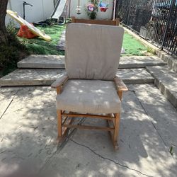Wooden Rocking Chair Must Pick Up Today Now 