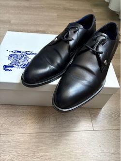 Burberry Dress Shoes