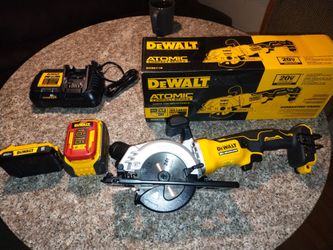DeWalt 20v tool + batteries