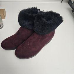 DKNY BOOTS 
