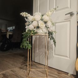 6 Centerpieces