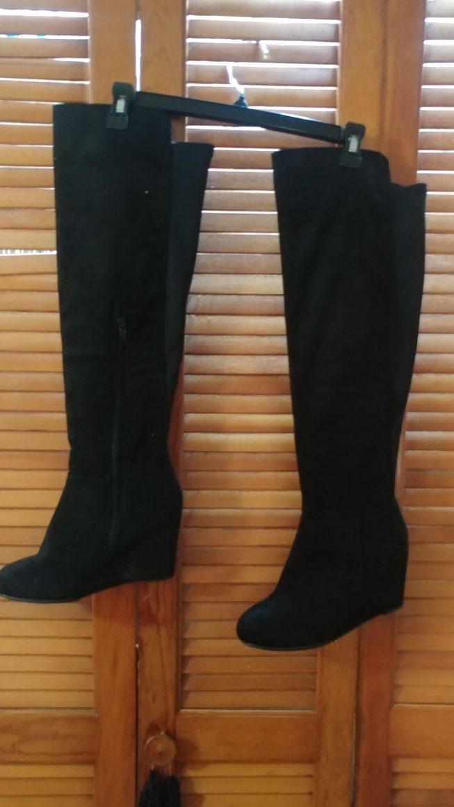 Black long boots