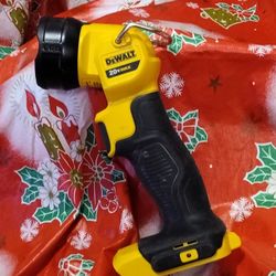 DeWalt 20V MAX  Flashlight