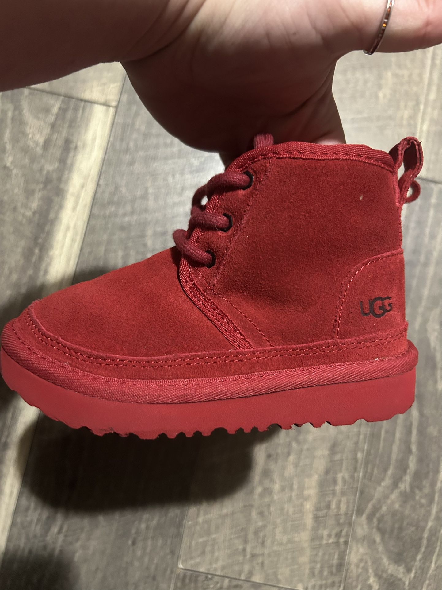 Kids Ugg Boots Sz 9 Toddler