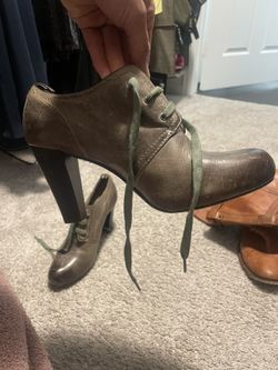 Frye boots Size 10!
