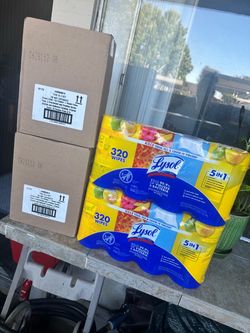 Lysol Disinfecting Wipes 320-Count Multi-Pack Bundle
