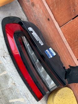Dodge charger taillight LH