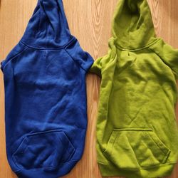 Set Of 2 Dog Hoodies By Zack & Zoey - Size Medium