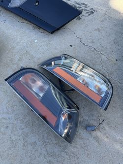 2003-2004 Mercury Marauder OEM Corner Lights / Side Markers