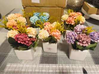 6 Pack! Artificial Hydrangea Small Pot Flowers! Brand new! See all pics!