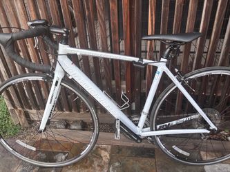 Dimondback Podium 1 Road Bike