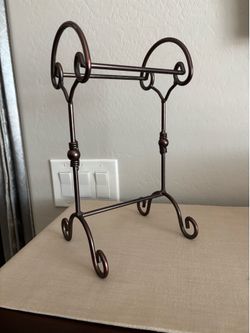 Hand Towel Stand