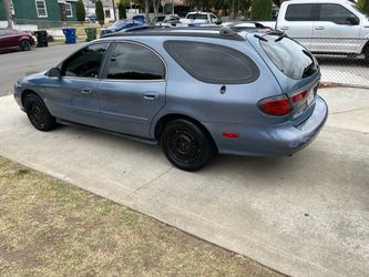 01 ford Taurus
