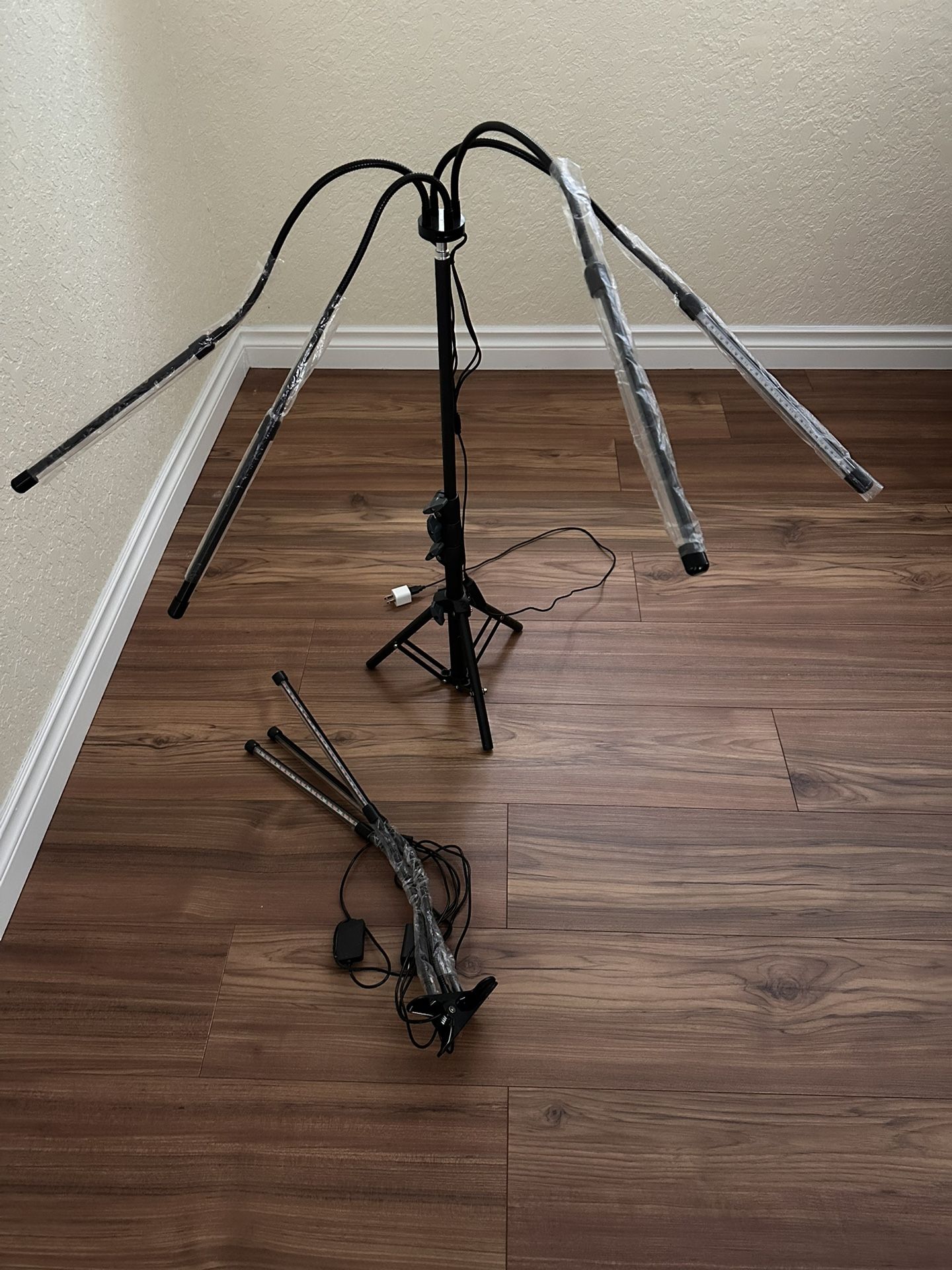 2 Brand New Flower Light