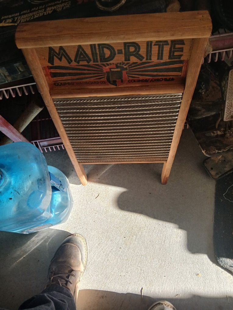 Vintage MAIDRITE Wash BOARD
