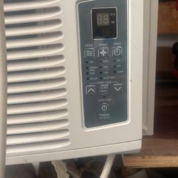 Haier Air Conditioner 
