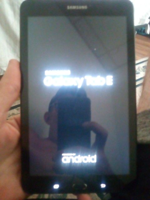 Samsung Galaxy 10in Tablet 