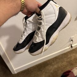 Jordan 11s