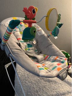 Baby bouncer
